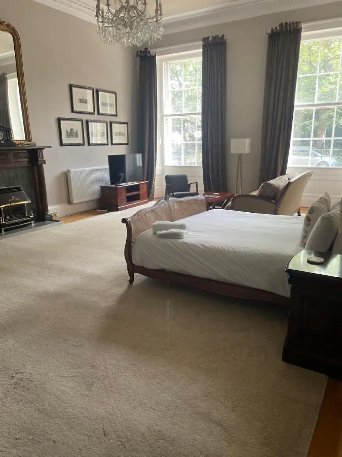 Private Guest Suite In Georgian Townhouse In City Centre Edinburgh